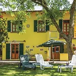 5 Bedroom Amazing In Partina Ar Tatil Evi