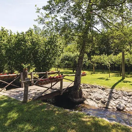 5 Bedroom Amazing In Partina Ar * Soci