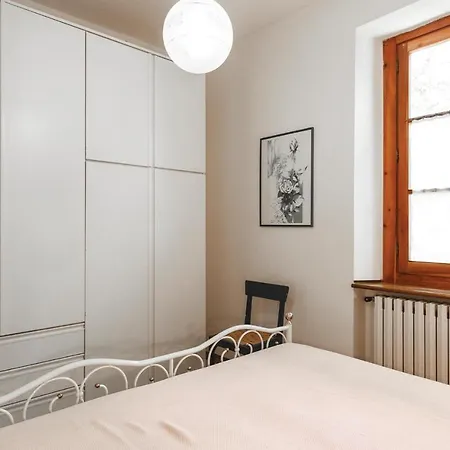 5 Bedroom Amazing In Partina Ar Soci