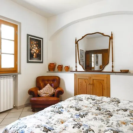 5 Bedroom Amazing In Partina Ar * Soci